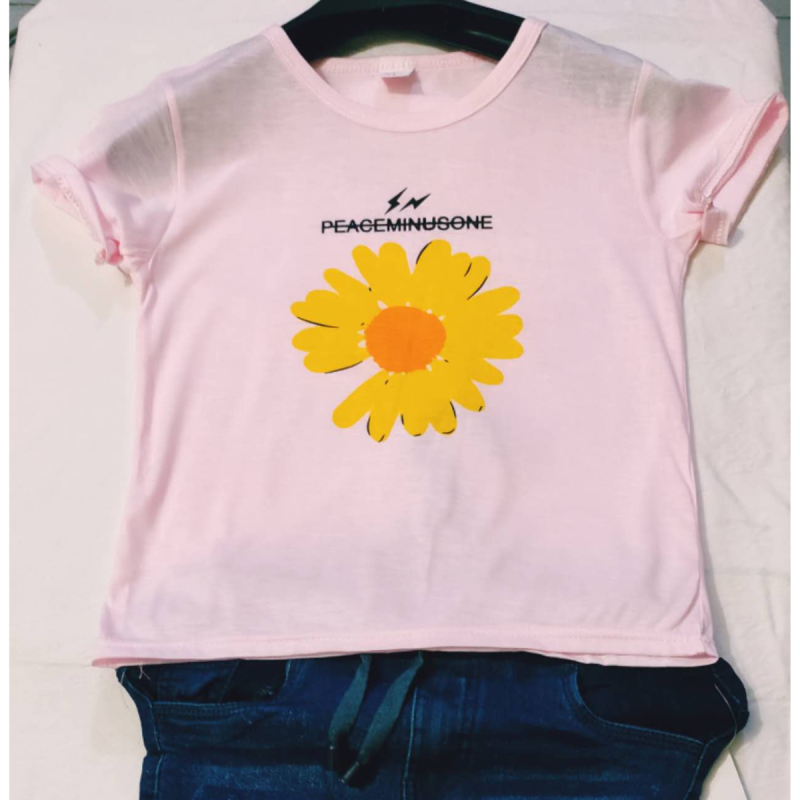 light pink tshirt with jeans for baby boys
