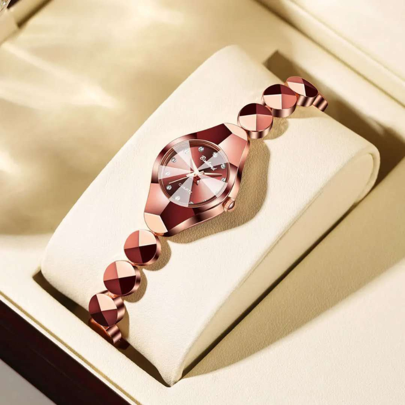 golden waterproof fashion watch for ladies