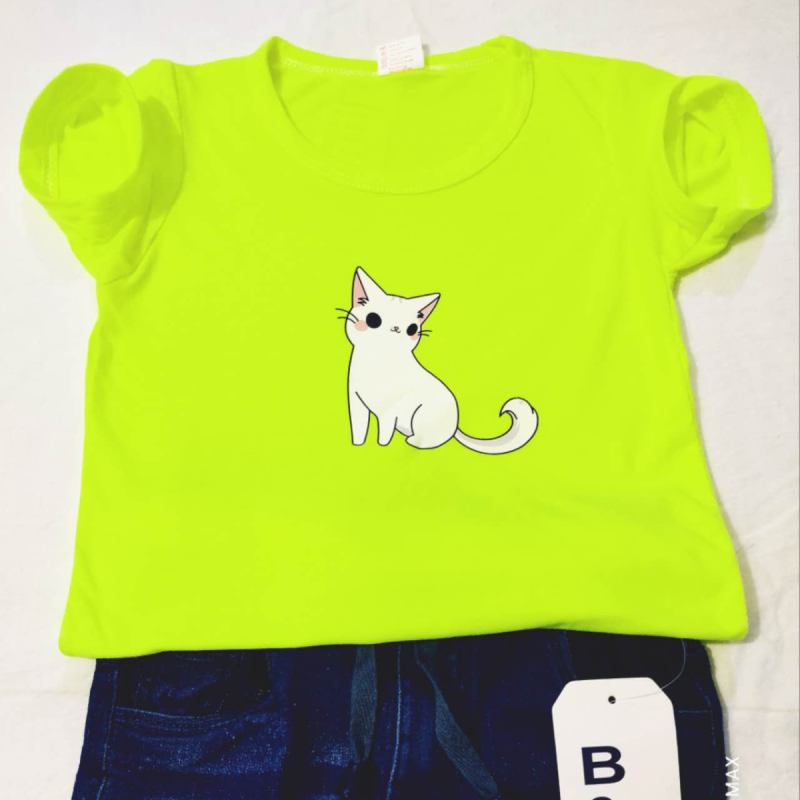 parrot green tshit with jeans