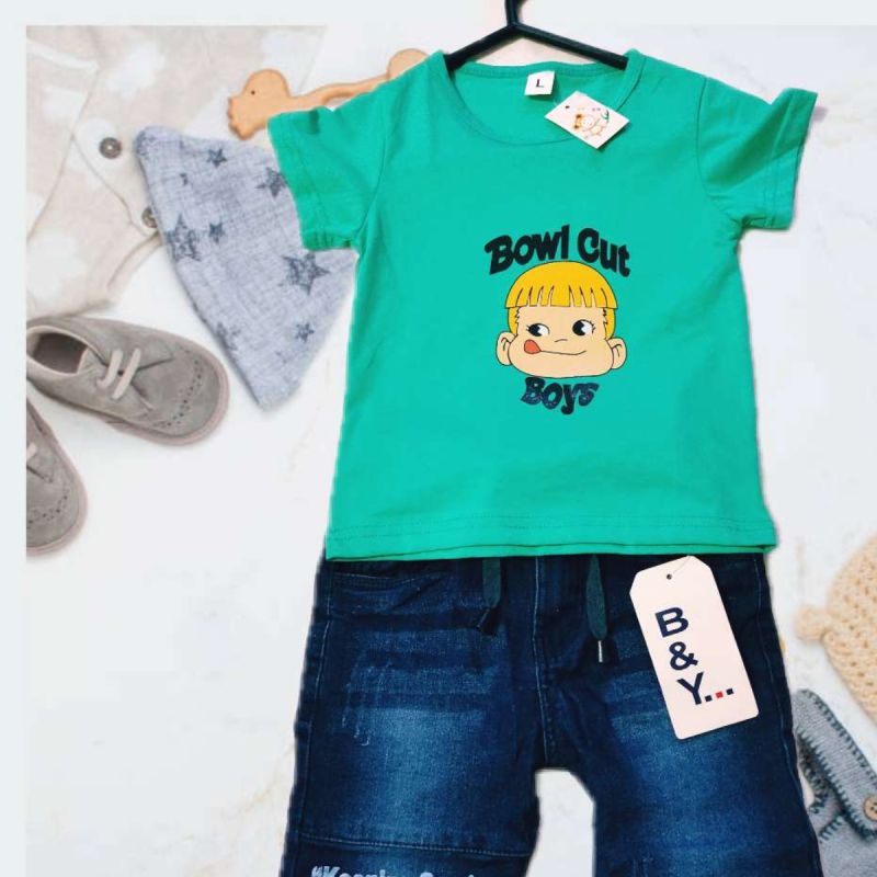 Sur commande un lot de 2 T-shirt 7-8 ans et 3-4 ans